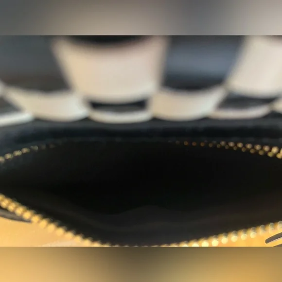 Universal Thread Black and White Checkered Crossbody Bag - Picture 4 of 11